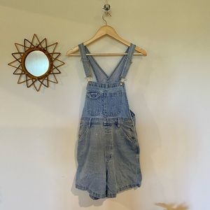 Vintage Ellemenno Light Wash Overall Shorts
